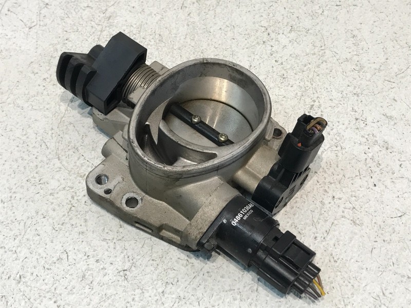 01-03 SEBRING Throttle Body Throttle Valve Assembly Sedan 2.7L 04861036AB