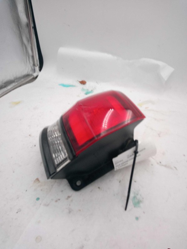 2018 Jeep Grand Cherokee Left Tail Light Assembly White OEM 460983 Used