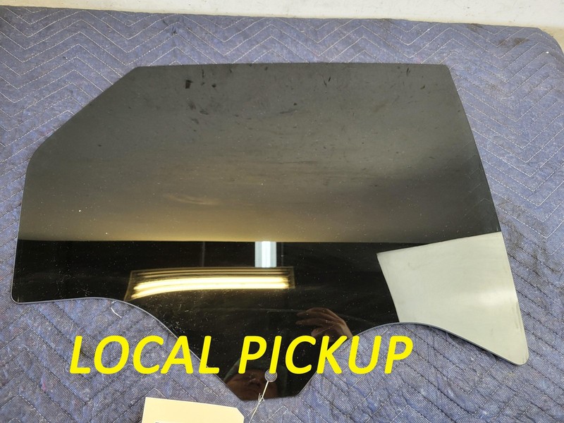 Used Oem Cadillac Right Passenger Rear Door Window Glass for 2017-2025 XT5