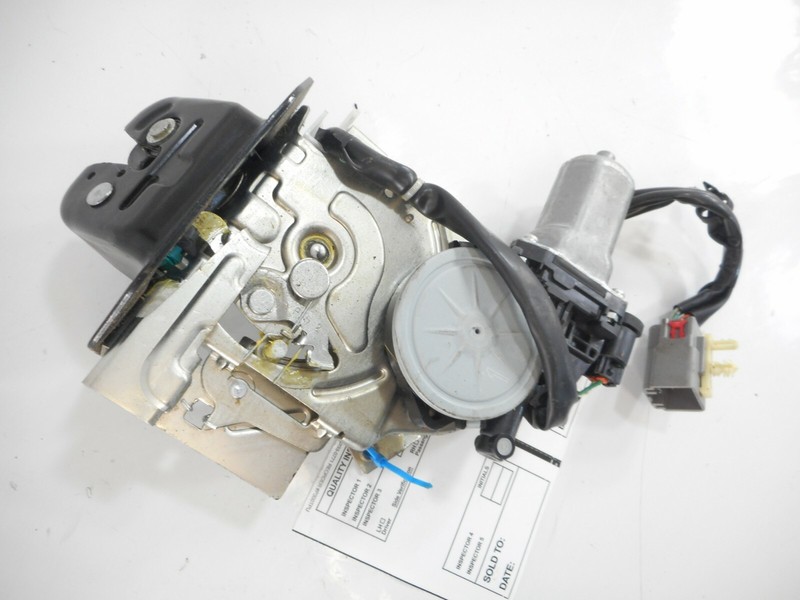 10-18 Lincoln MKT Hatch Lift Gate Latch Motor Actuator OEM