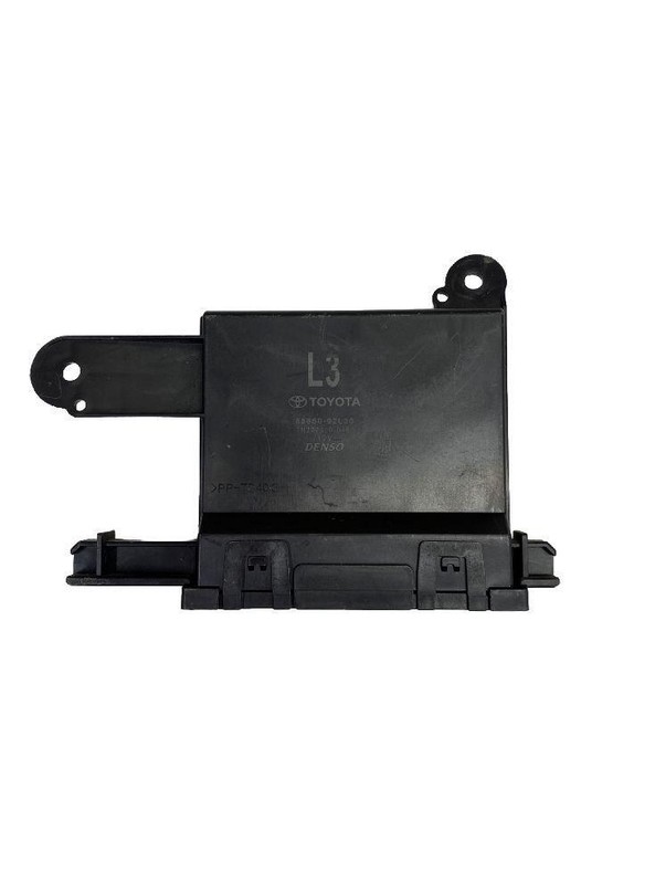 Toyota Corolla climate control module 20 22 sedan HVAC control OEM 8865002L30