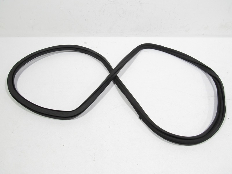 17-20 BMW 640I GT G32 2018 Rear Right Passenger Door Weather Strip Seal Rubber |