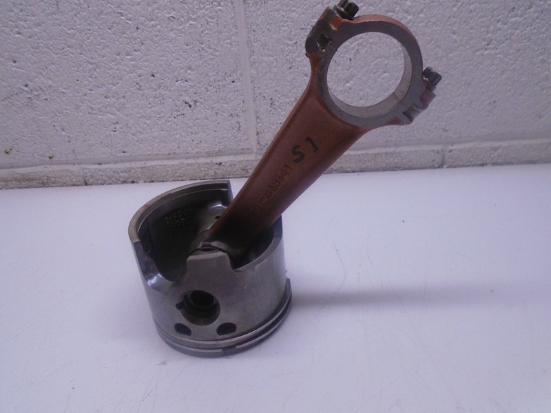 D2Mercury Outboard 175EFI Starboard Piston Assy9738A 7