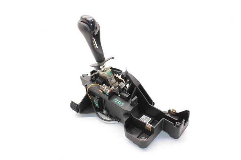 97-04 Porsche Boxster 2.5L Automatic Shifter Assembly 99642601107