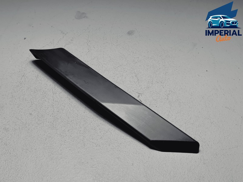 2019-2025 TOYOTA RAV4 REAR PASSENGER SIDE QUARTER D PILLAR MOLDING COVER OEM