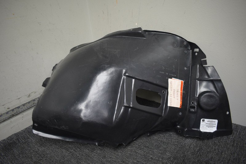 BMW 328I FENDER LINER FACTORY OEM