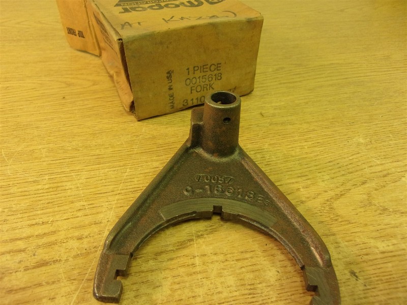 Mopar 0015618 Fork *FREE SHIPPING*