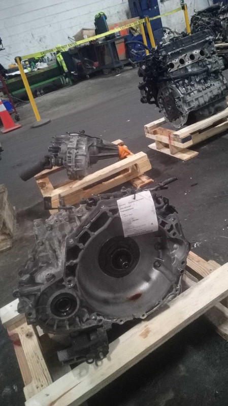 2015-2018 KIA SEDONA Automatic Transmission Assembly OEM 450003BMA0 122K Miles