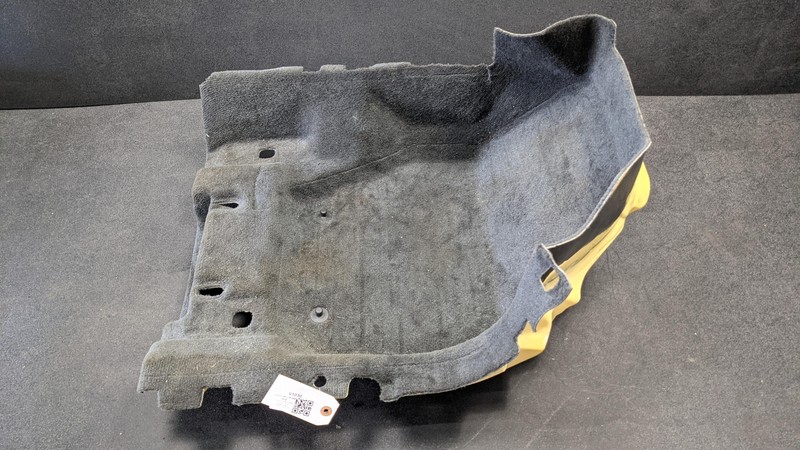Front Right Floor Covering Carpet 2016 Volvo V60 39830435 2012 2013 2014 2015