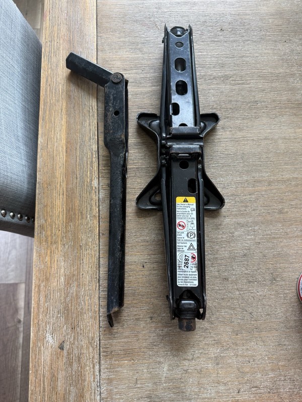 2008 2009 2010 2011 2012 Chevy Impala Spare Emergency Jack Tool