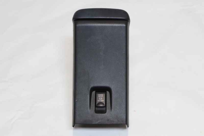 2018-2020 MITSUBISHI ECLIPSE CROSS CENTER CONSOLE STORAGE COMPARTMENT BOX OEM