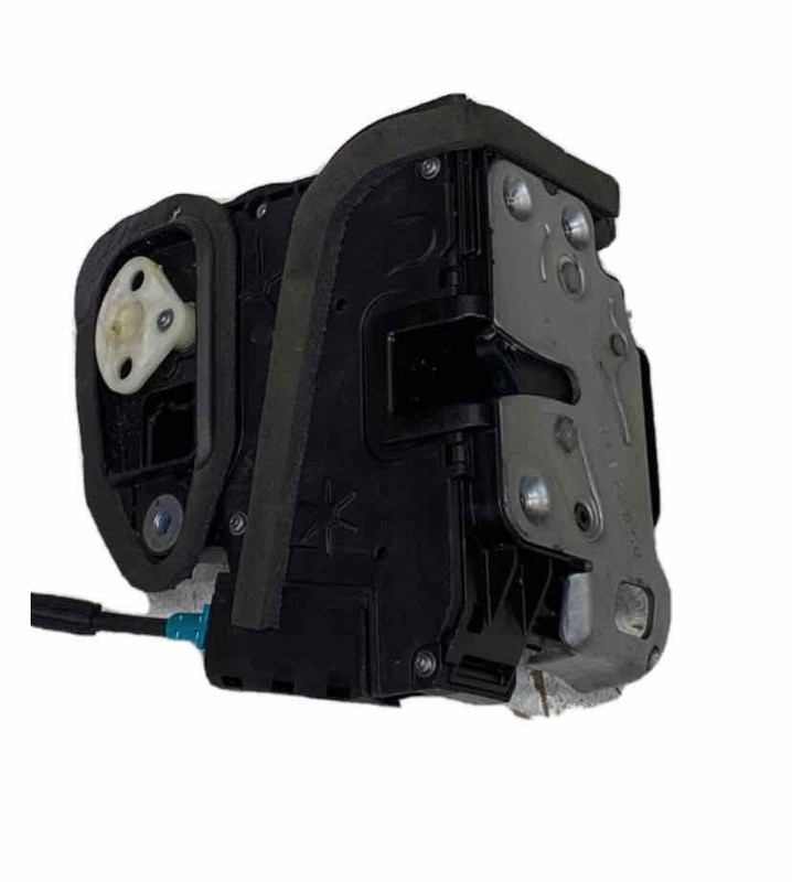 16 20 CHEVY COLORADO FRONT RIGHT SIDE DOOR LATCH ASSY OEM 13597549 RH