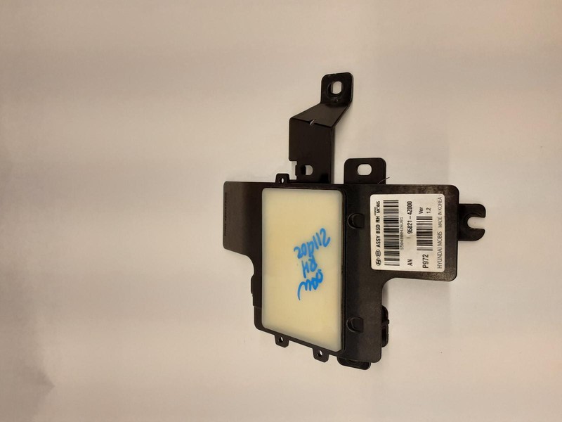 13-'16 HYUNDAI SANTA FE blind spot alert module OEM 1 Year Wnty!