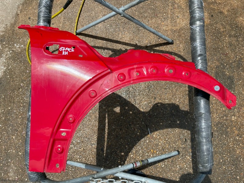 Mini Cooper R56 R55 R57 R58 R59 FRONT RIGHT PASSENGER SIDE FENDER WING Red OEM