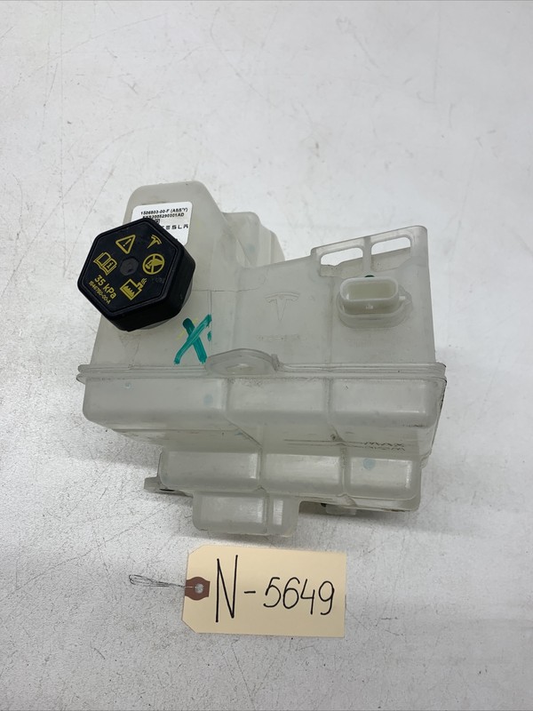 Tesla Model Y Supermanifold Coolant Bottle 1506803-00-E 5649 S24