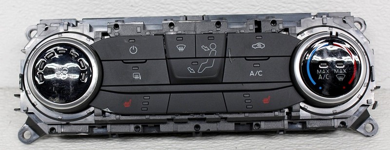 OEM Temperature Control For Ford Transit 150, 250, 350 KK2Z-19980-B Scratches
