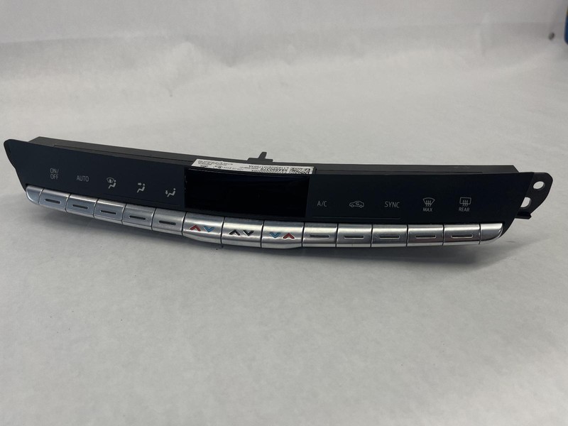 19-'20 CADILLAC XT4 Heat AC Controller OEM 1 Year Wnty!