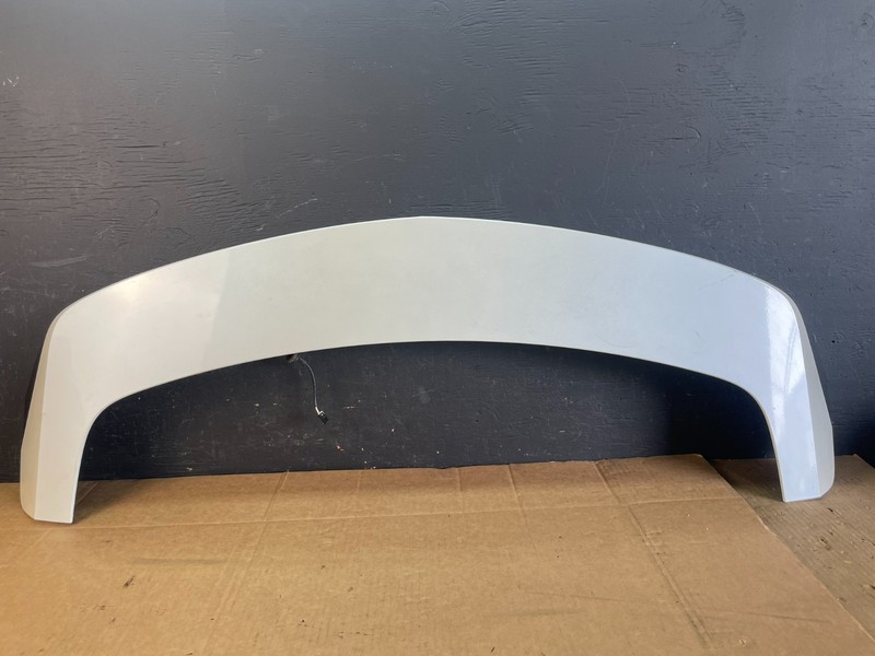 2010-2016 Cadillac Srx Upper Rear Spoiler Wing Brake Light Oem AC5099 DG