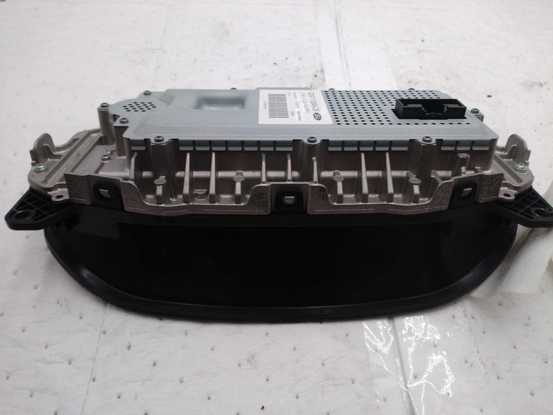 Used Speedometer Gauge fits: 2017 Lincoln CONTINENTAL cluster MPH from 05/01/17
