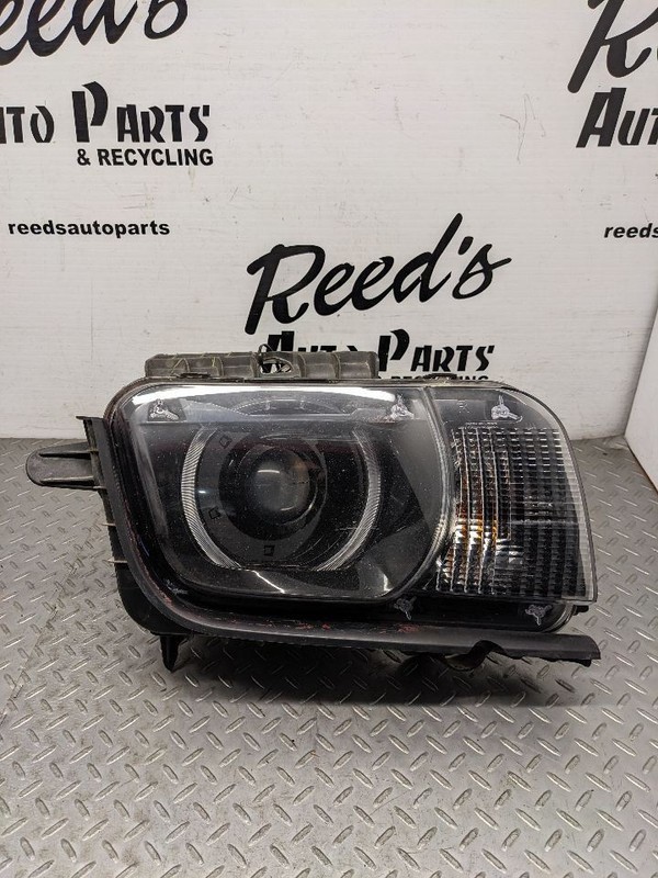 Passenger Headlight HID Opt T4F ZL1 Fits 10-15 CAMARO 1182898