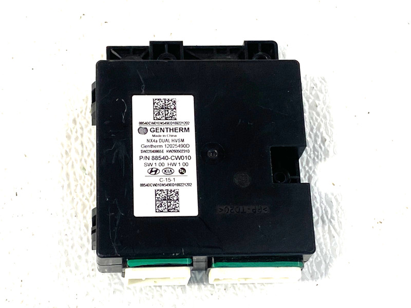 22 23 24 HYUNDAI TUCSON FRONT RIGHT SEAT CONTROL MODULE OEM #A0.17