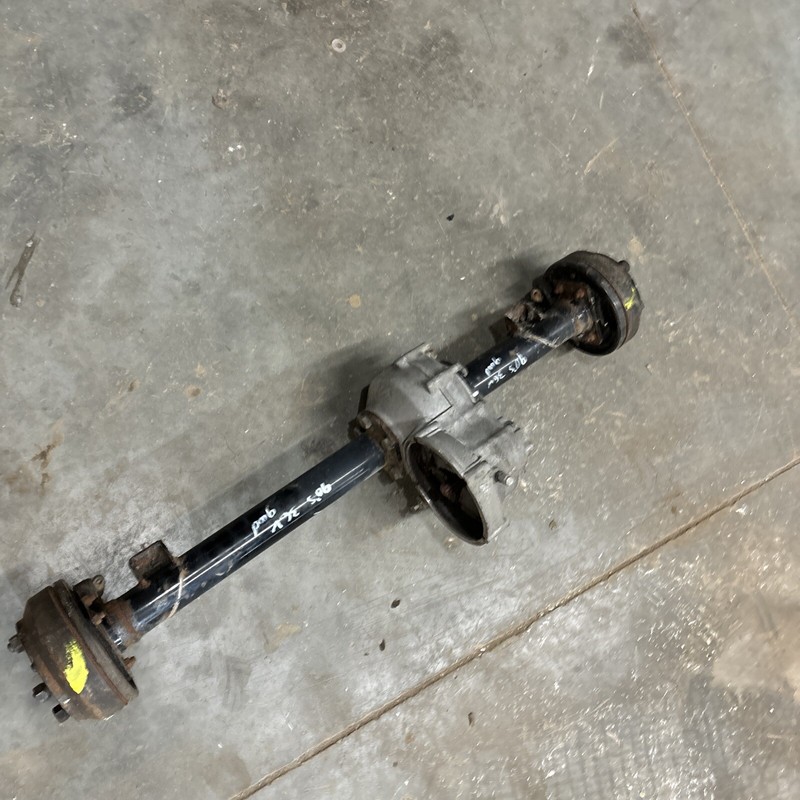 1990’s 36v Electric CLUB CAR DS Rear End TransAxle Good