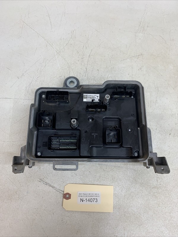 ⚡️20-21 Tesla 3 Y Vehicle Front Body Controller VCFRONT 1583991-01-C 14073 U2