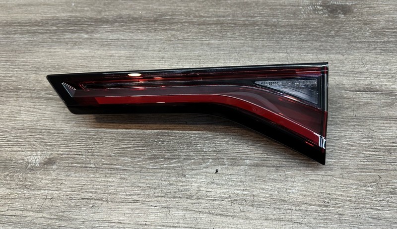 2022-25 ACURA MDX RH INNER TAIL LIGHT ASSY OEM