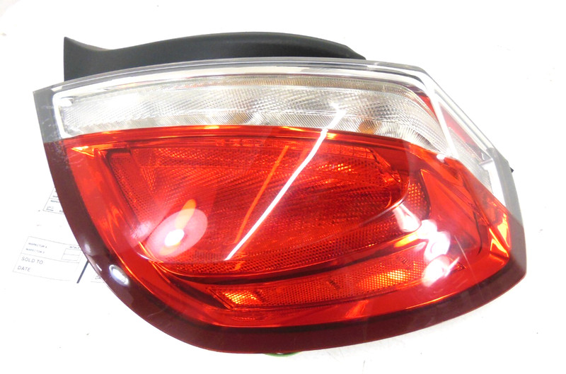 2009-2012 Lincoln MKS Tail Light Lamp Passenger Right RH OEM