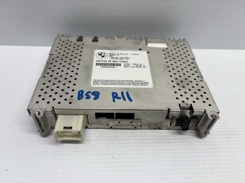 06-13 OEM BMW E60 E63 E64 E82 E90 E92 335 IBOC Tuner Radio Control Unit Module