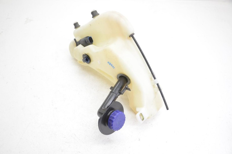 99-05 Porsche 911 3.4L Windshield Washer Bottle Reservoir 99652857501