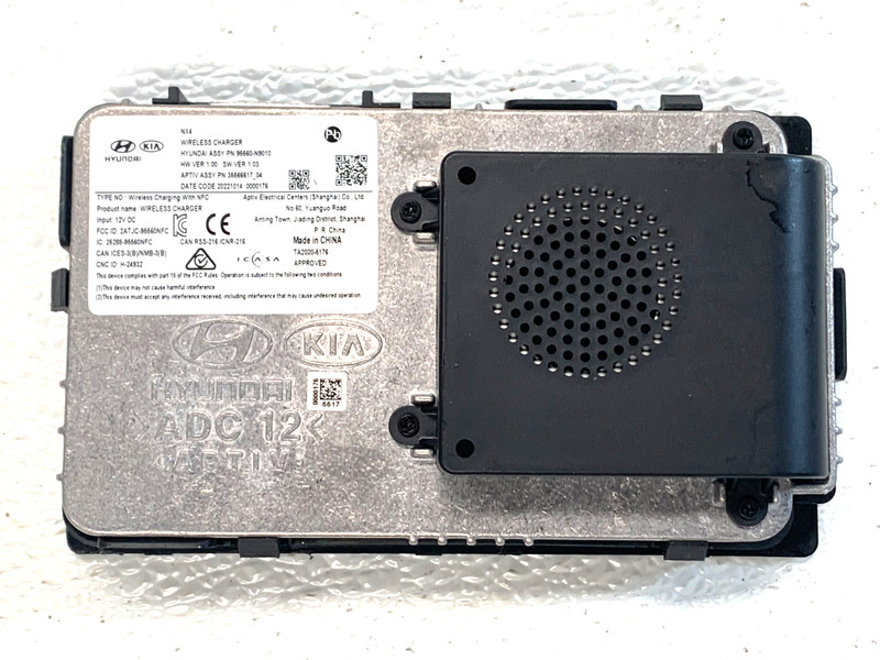 22 23 24 HYUNDAI TUCSON WIRELESS PHONE CHARGER MODULE UNIT OEM #A0.17