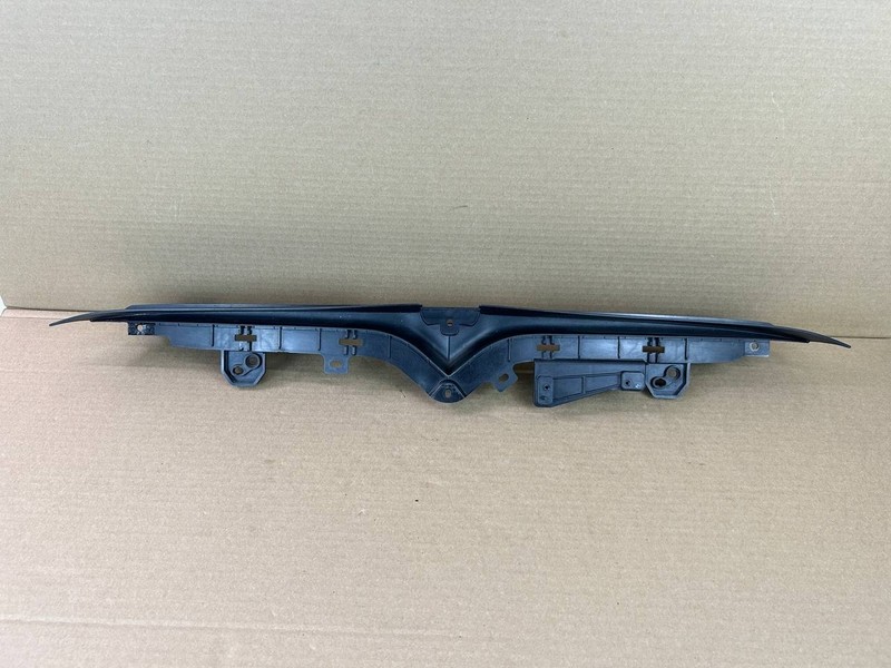 ✅ Tesla Model S Badge Carrier- Fascia FRT MS 1611024-00-A