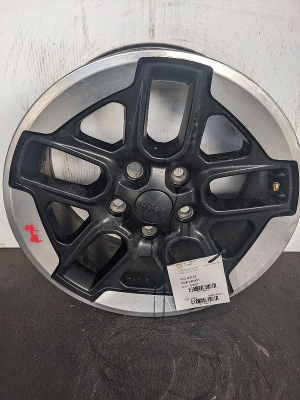 Wheel 17x7-1/2 Aluminum 5 U Spoke Fits 19-22 WRANGLER 1156813