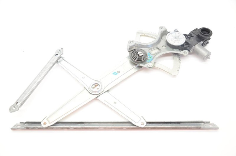 10-24 Toyota 4Runner Passenger Right Front Window Regulator and Motor
