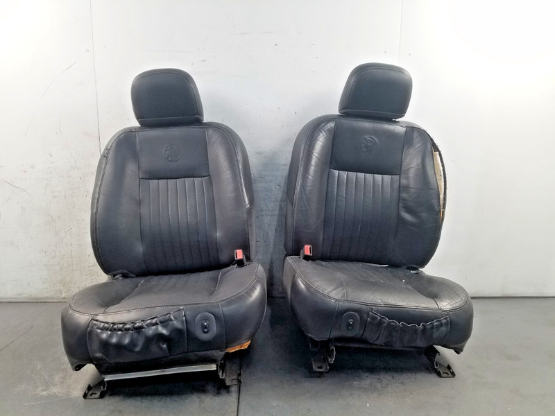2003 03 04 Mercury Marauder Power Front Seat Set - * #6869 H6