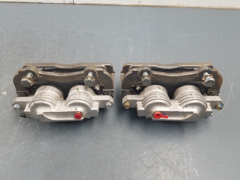 2000 98 99 00 01 02 Chevy Camaro SS OEM Front Brake Calipers #2927 - M5