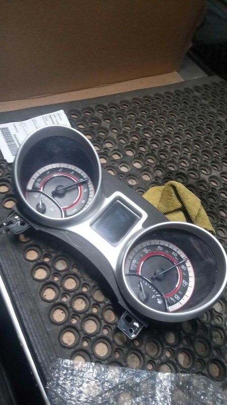 2017 Dodge Journey Speedometer Gauge OEM 68310781AA Grey 125K Miles