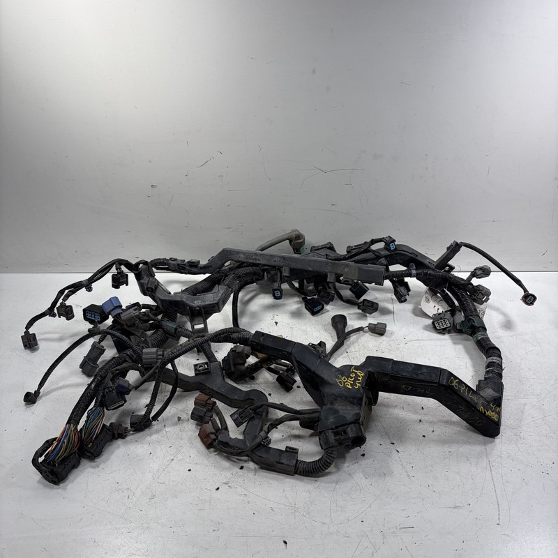 06-08 Honda Pilot 4WD Engine Wire Harness 32110-PVJ-A51 OEM
