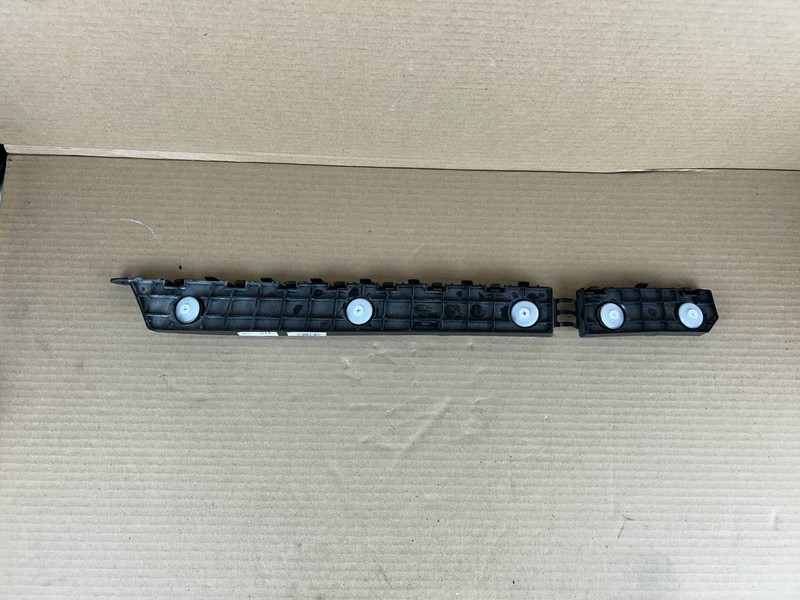 ✅ 21-24 Tesla Model S Rear Bumper Bracket Left LH 1585737-00-B