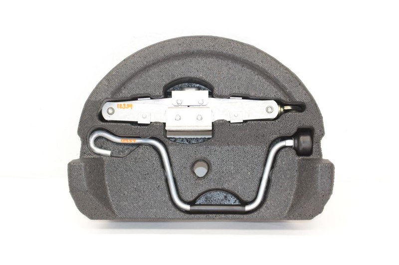 00-04 Porsche Boxster 3.2L Scissor Jack and Tool Kit with Foam Insert 9967221010