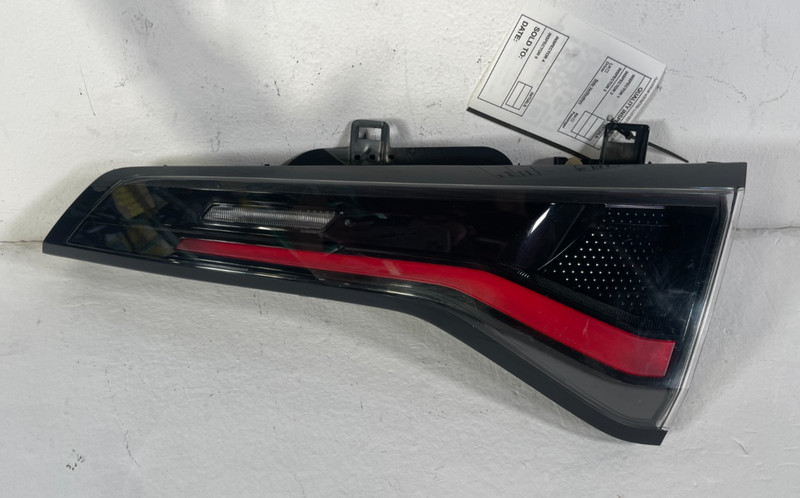 2023 - 2025 HONDA HR-V REAR RIGHT PASSENGER SIDE INNER TAILLIGHT LAMP # 105463