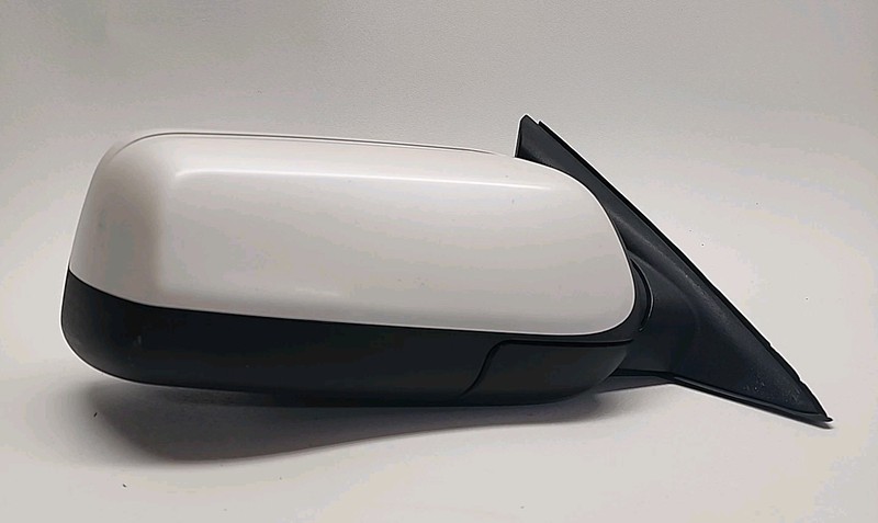 10-2016 Lincoln MKS Passenger Right Side Rear Mirror CA53 17682 BA Blind Spot RH