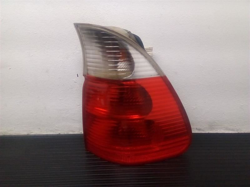 04-06 BMW X5 Right Passenger Tail Light Lamp W/ Clear Turn Lens OEM 63217164474