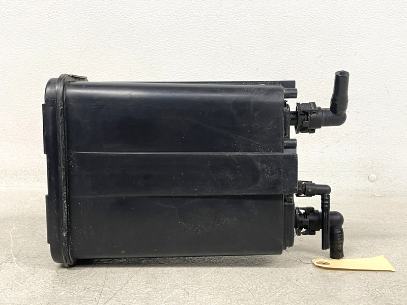 ⭐2003-2006 CHEVROLET SSR GAS EVAPORATOR EVAP CHARCOAL CANISTER TANK OEM LOT2686