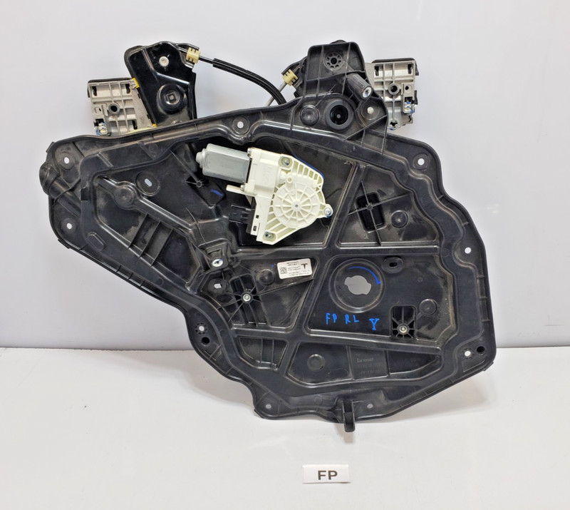 ✅ 20-24 OEM Tesla Model Y Rear Left Driver Door Window Regulator Assembly