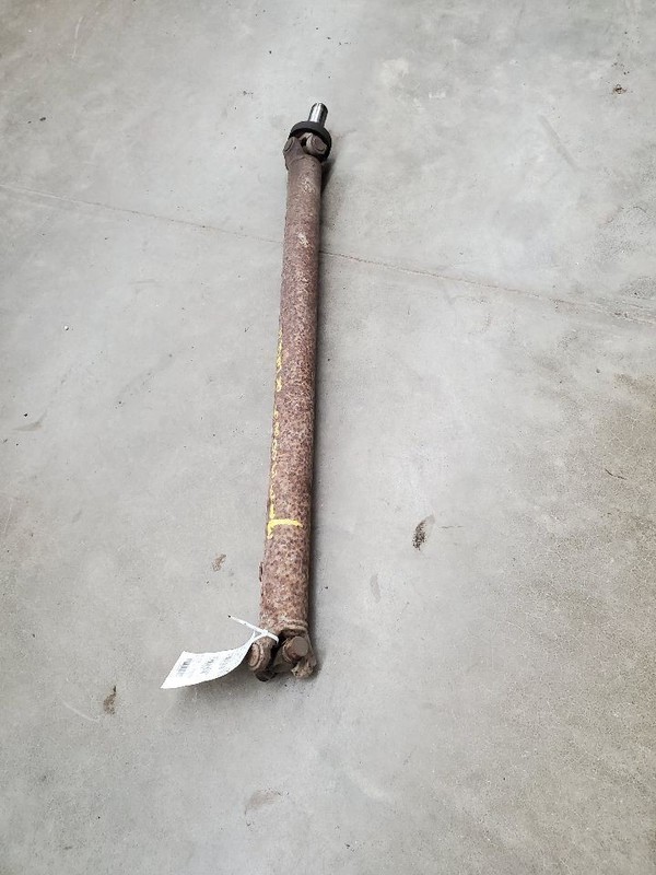 Rear Drive Shaft 3.8L Without Protector Source Fits 00-02 CAMARO 303354