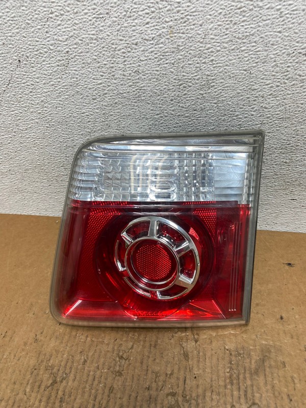 2007 to 2012 GMC Acadia Right Passenger Rh Tail Light Inner Oem AE2677 LK