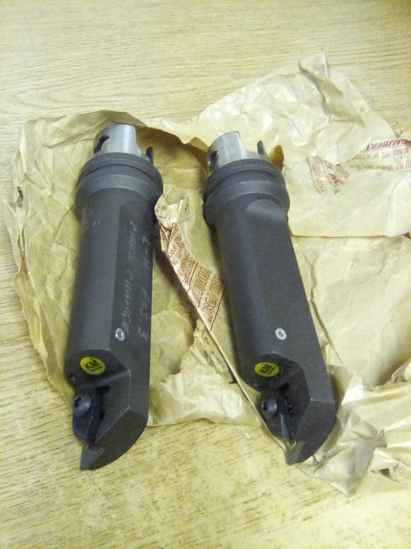Lot Of 2 Kennametal 7220CC0 1003693R01 261-4738 TOOL #2 Position #3