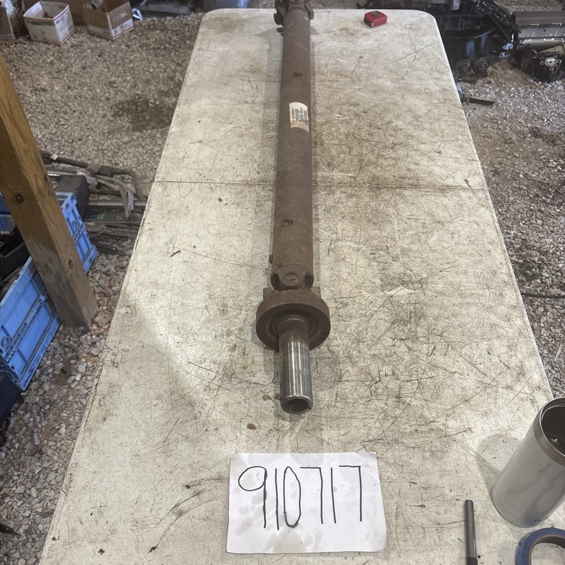 2000 - 2003 Dodge Durango 4.7 V8 Rear Driveshaft AWD 4x4 52105698AA